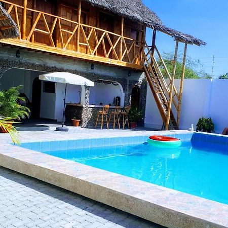 Hostal Villa Brisa Бальенита Экстерьер фото
